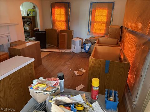 Tiny photo for 1612 Race Street, Parkersburg, WV 26101 (MLS # 5186502)