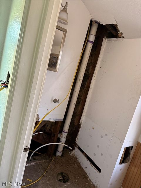 Tiny photo for 1612 Race Street, Parkersburg, WV 26101 (MLS # 5186502)