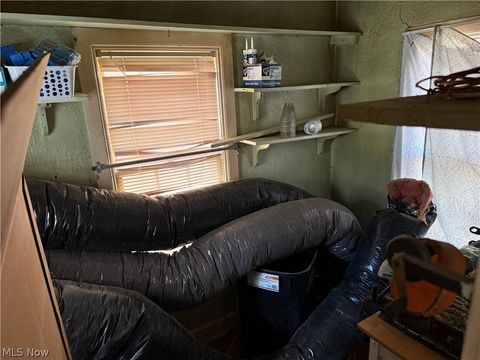 Tiny photo for 1612 Race Street, Parkersburg, WV 26101 (MLS # 5186502)