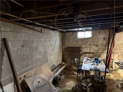 Tiny photo for 1612 Race Street, Parkersburg, WV 26101 (MLS # 5186502)