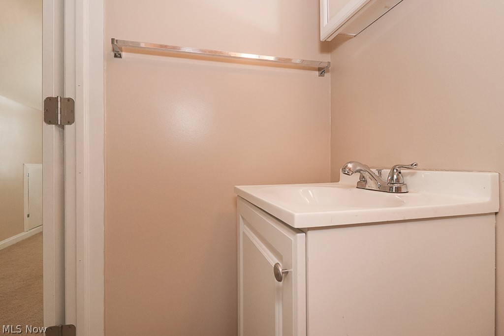 Frisbee Cos Winchester Road - Residential