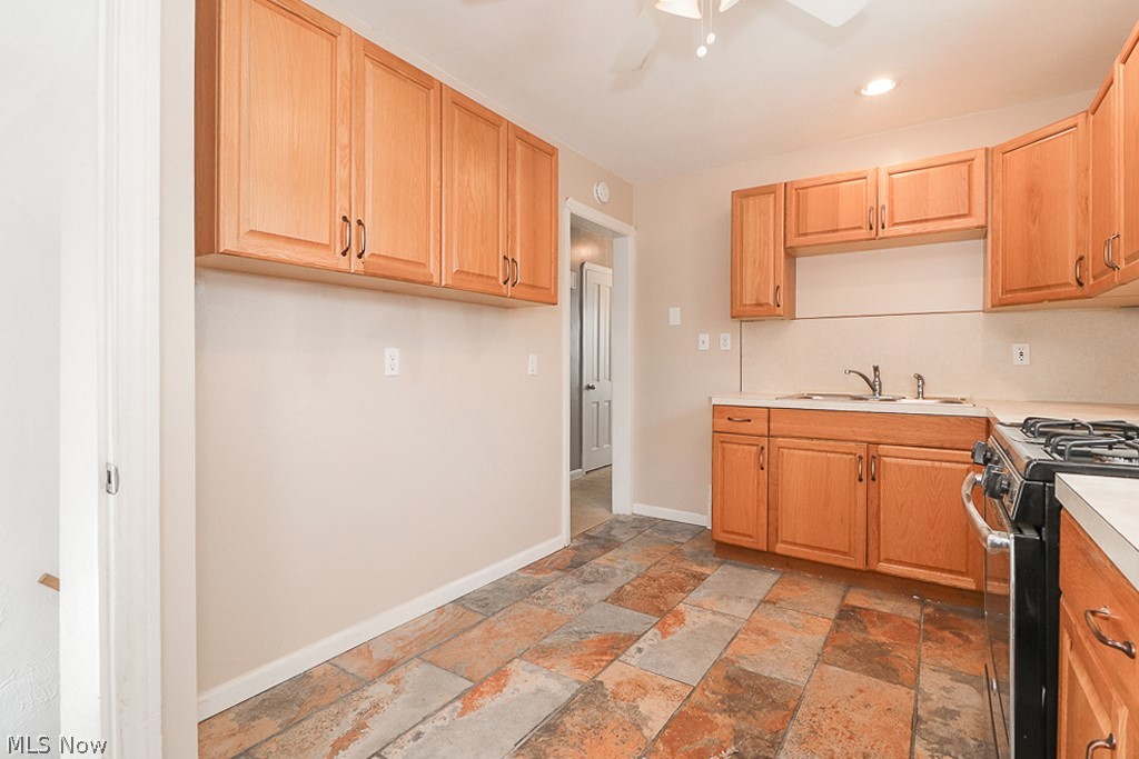 Frisbee Cos Winchester Road - Residential