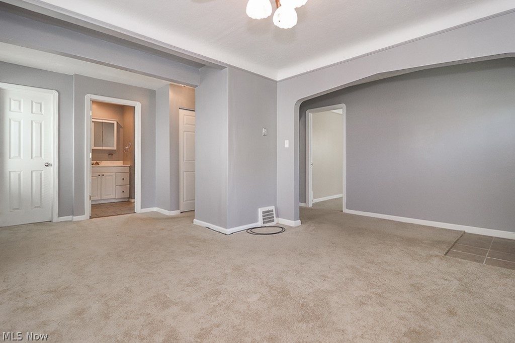 Frisbee Cos Winchester Road - Residential