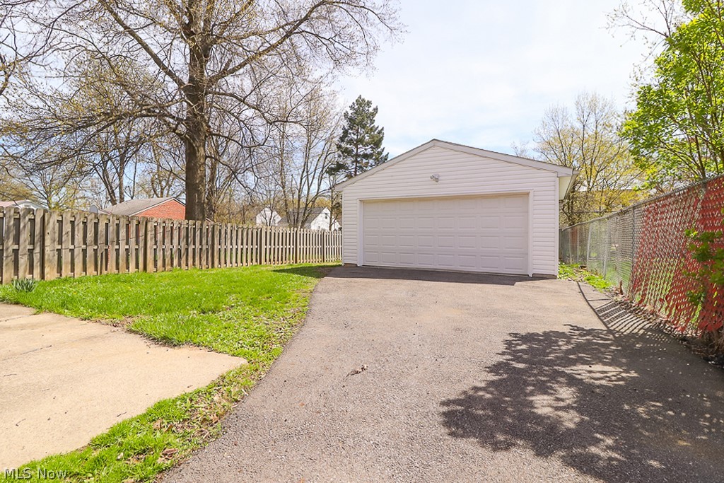 Frisbee Cos Winchester Road - Residential