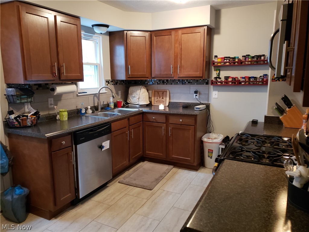 Eastlake Garden - Residential