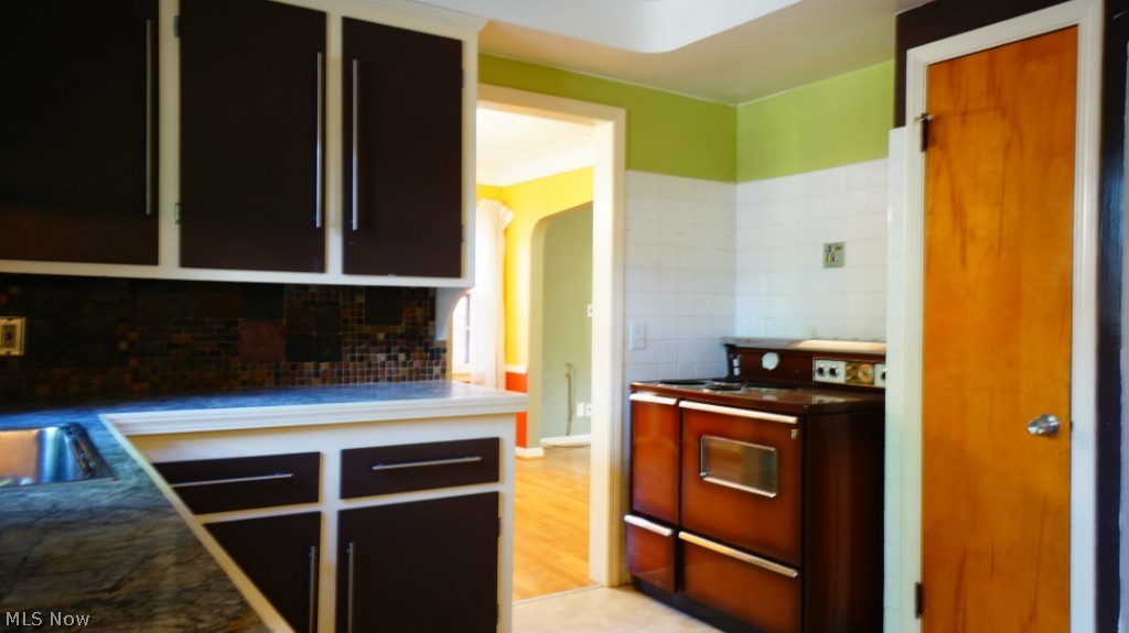 Rapid Transit Land Co - Residential Lease