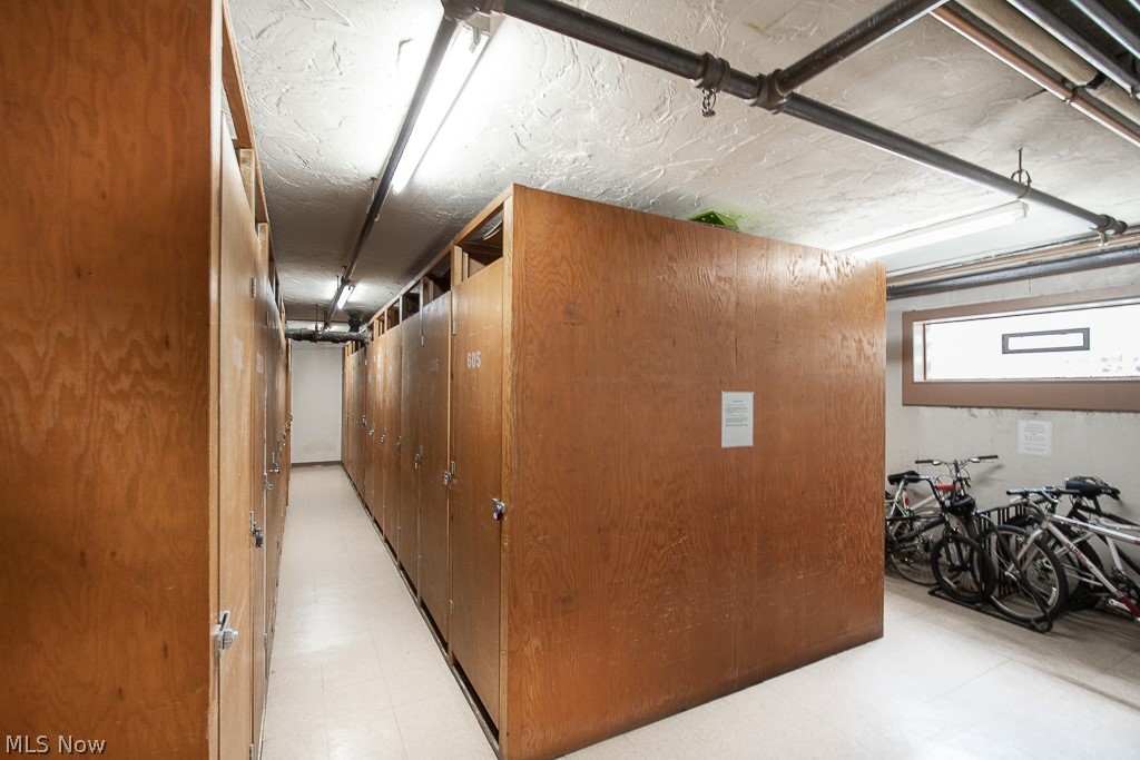 Coral Rock Condo - Residential