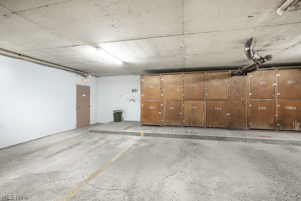 Coral Rock Condo - Residential