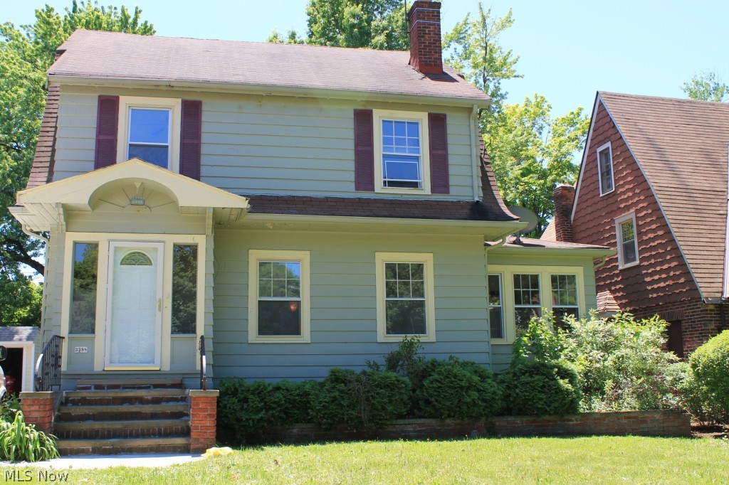 Spacious single family home with large deck and fenced in back yard. This home features eat-in kitchen, dining room, sun room, and spacious family room. 4 bedrooms with refinished hardwood floors and freshly painted. Plenty of shopping, close to public transportation and easy commute to major hospitals and downtown Cleveland.