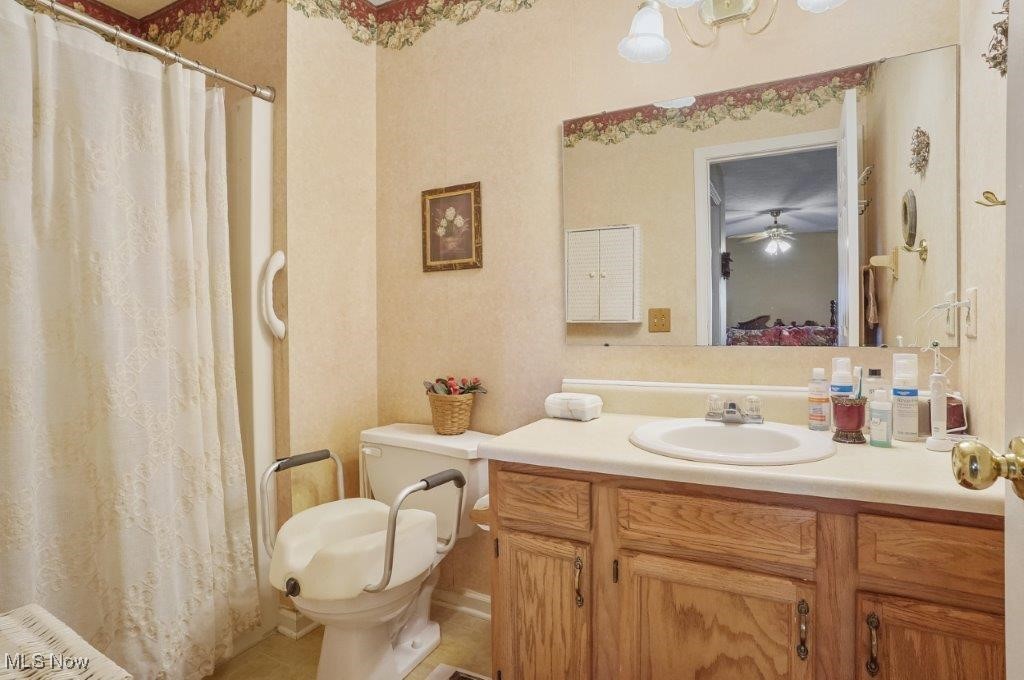 1718 N Pointe Drive, Canton, Ohio image 26