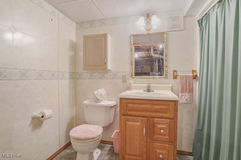 1718 N Pointe Drive, Canton, Ohio image 27