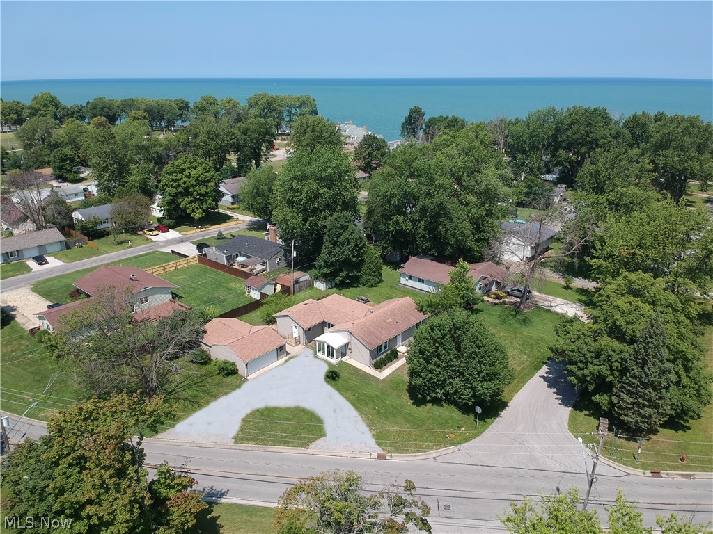 Cummings Beach Park - Residential