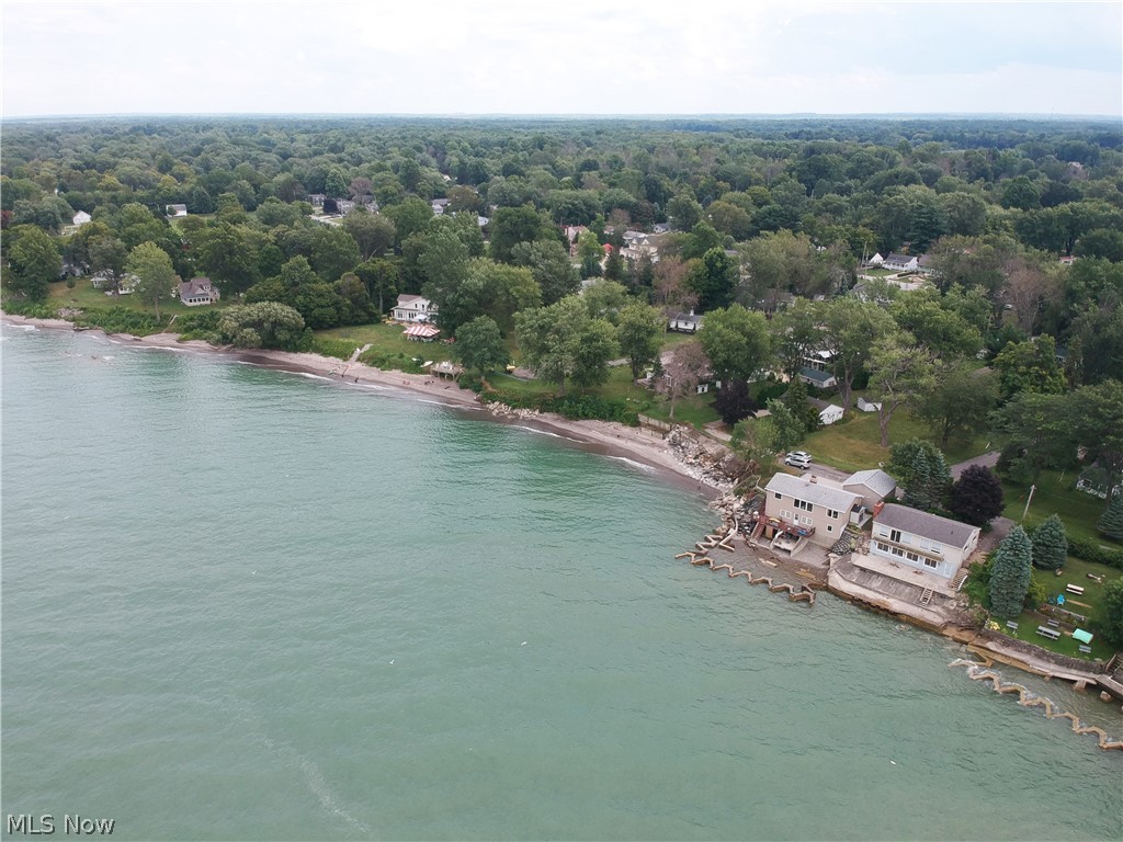 Cummings Beach Park - Residential