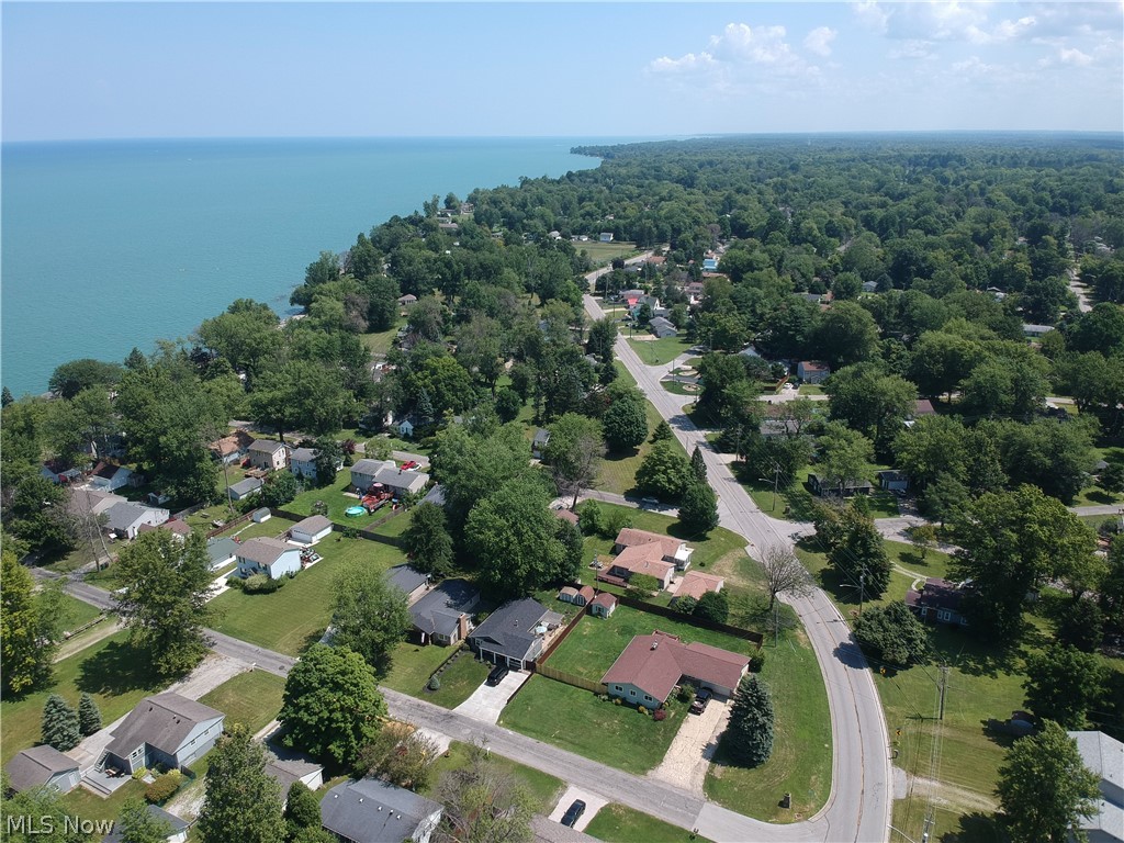 Cummings Beach Park - Residential