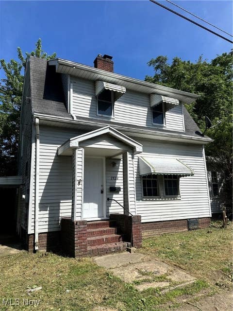 Photo for 1924 Silent Court NW