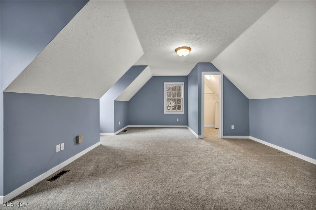 18365 Bent Tree Lane, Chagrin Falls, Ohio image 29