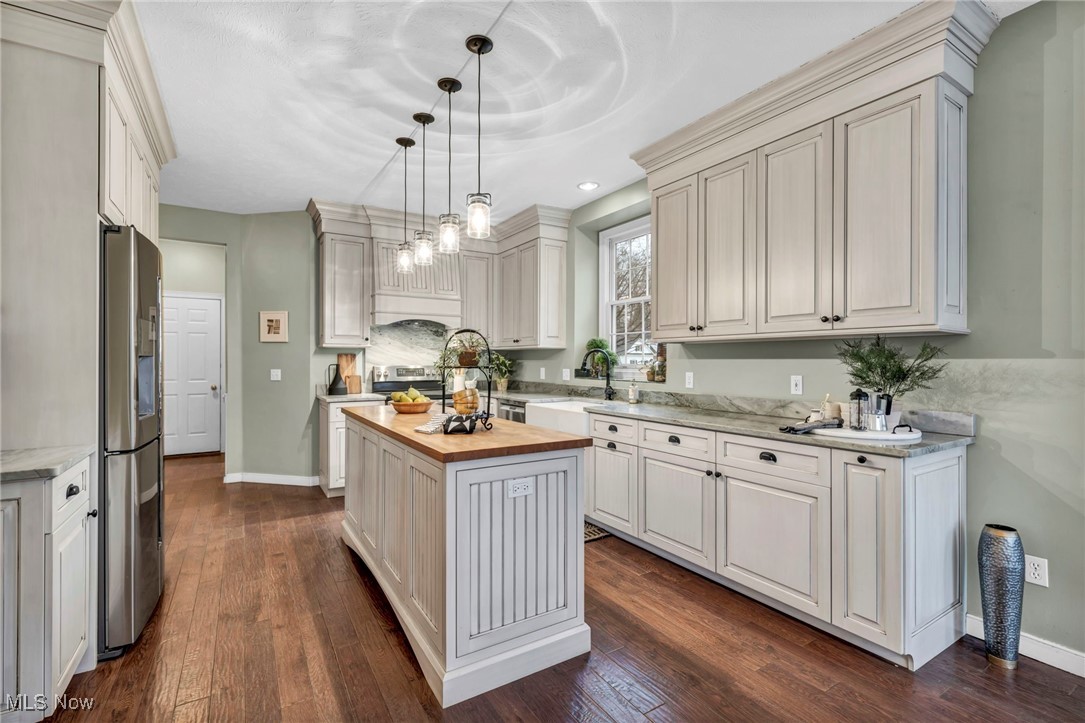 18365 Bent Tree Lane, Chagrin Falls, Ohio image 11