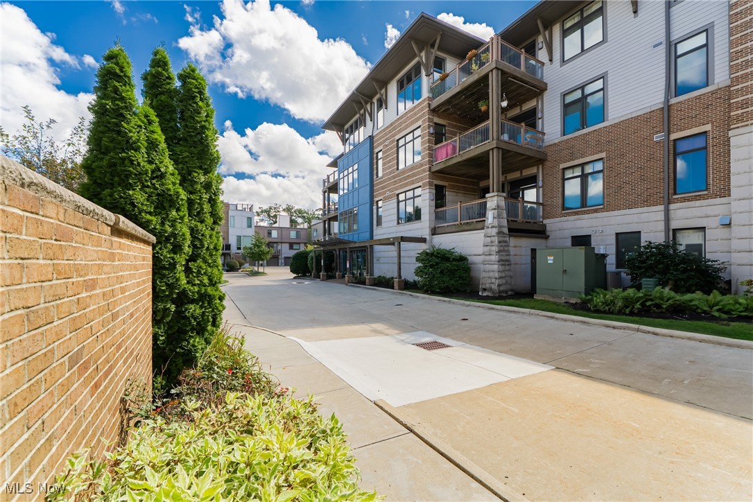 Loft Bldg 02 - Residential