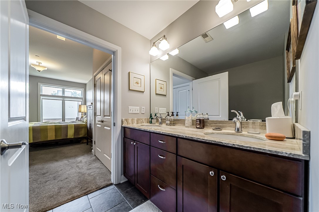 Loft Bldg 02 - Residential