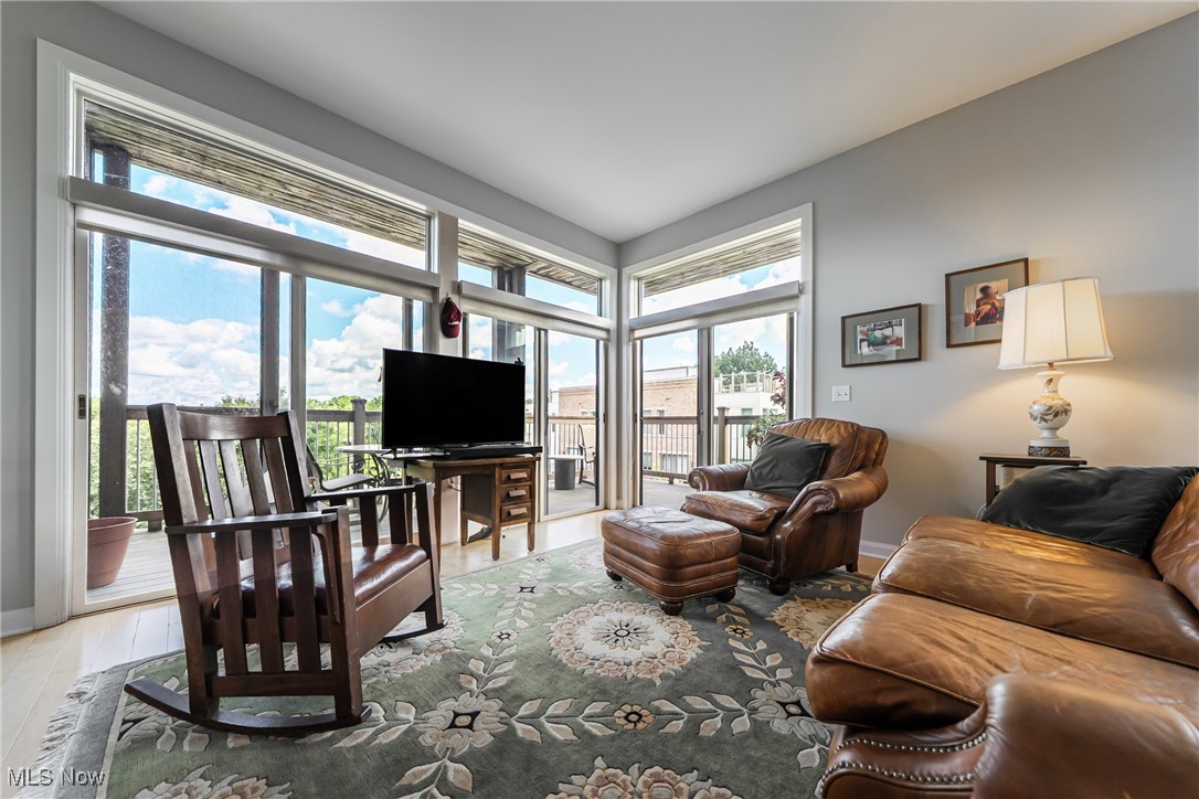 Loft Bldg 02 - Residential