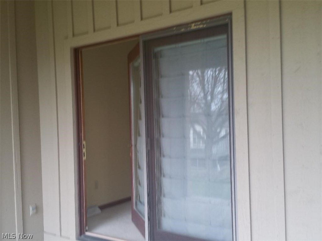 Shadowridge Villa - Residential