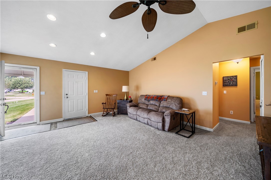 Farmington Meadows - Residential