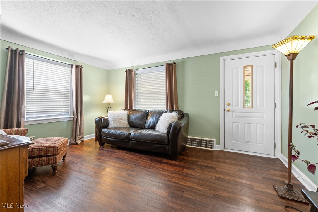 Memphis Villas - Residential