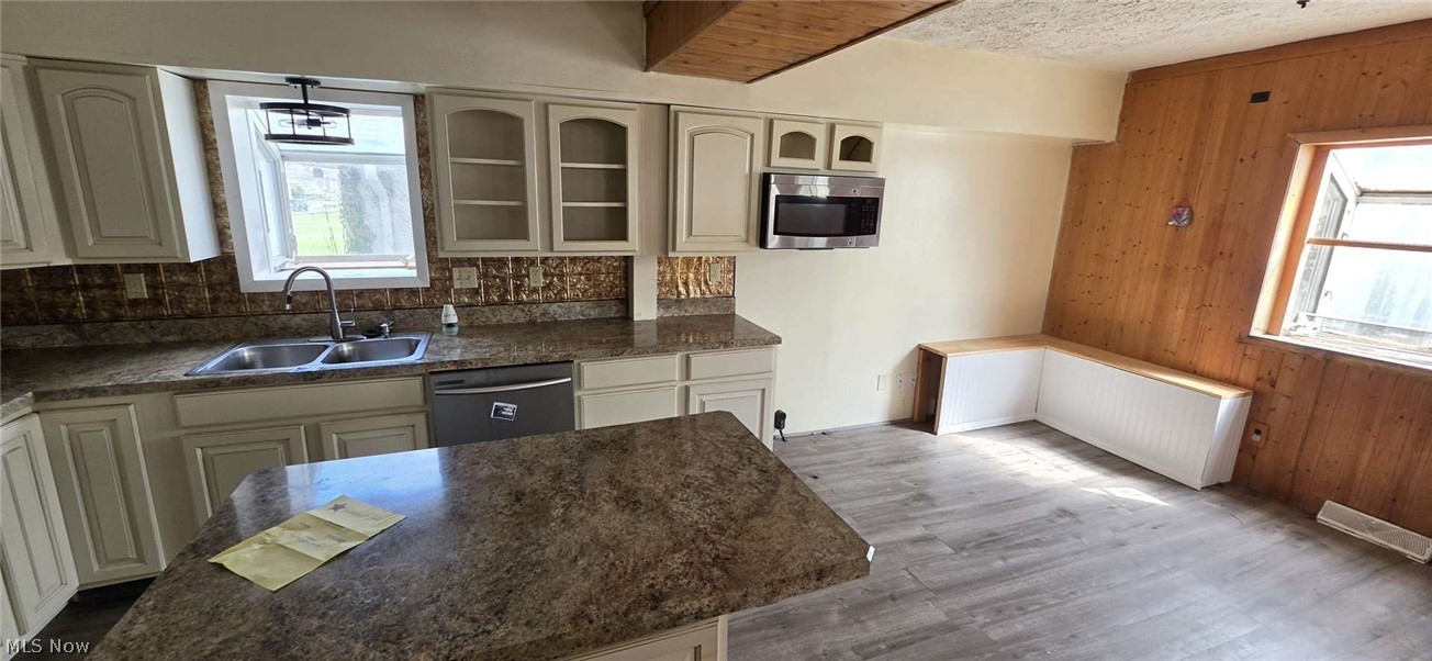 Euclid 03 - Residential