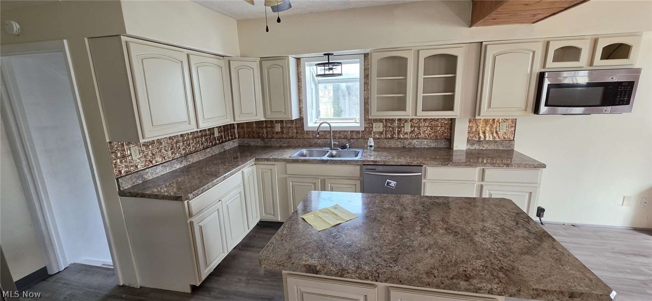 Euclid 03 - Residential