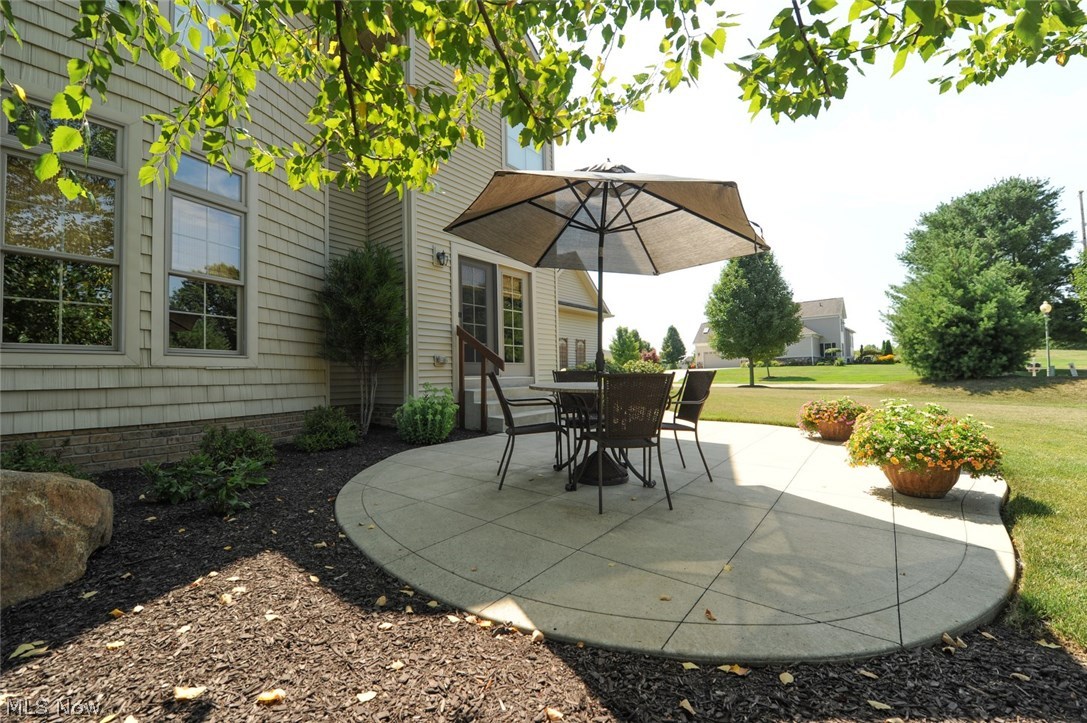 Rolling Green 01 - Residential