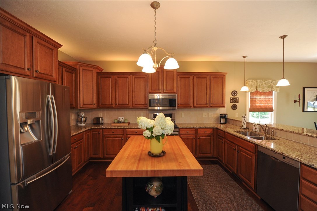 Rolling Green 01 - Residential