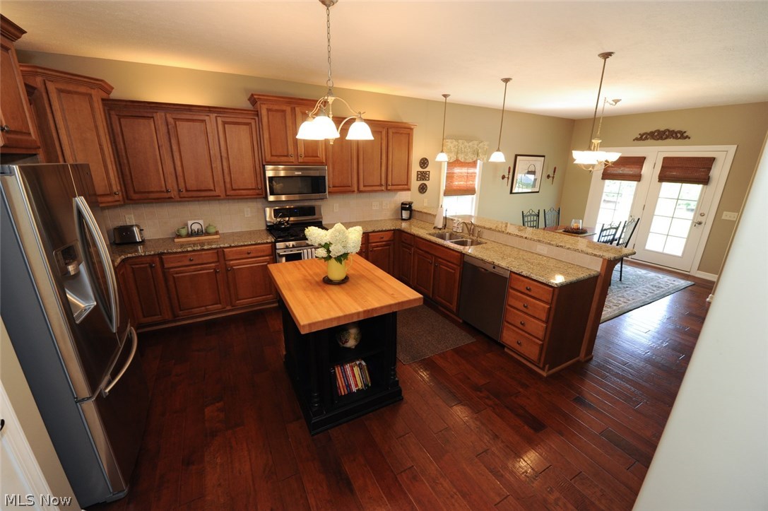 Rolling Green 01 - Residential