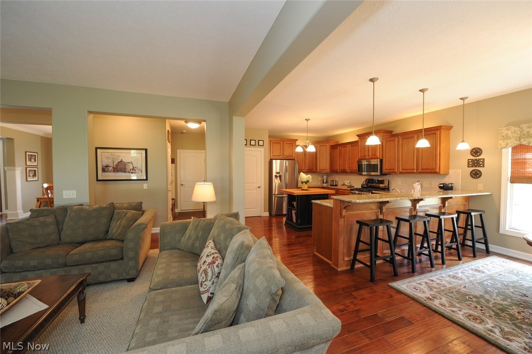 Rolling Green 01 - Residential