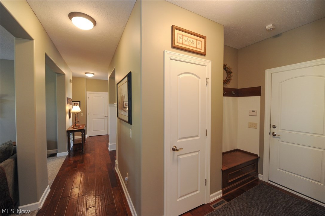 Rolling Green 01 - Residential