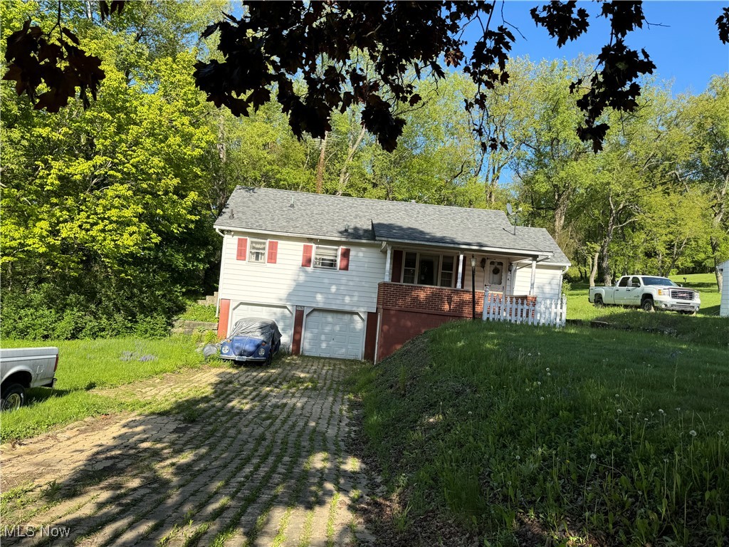 15782 Vale St, East Liverpool, Ohio image 2