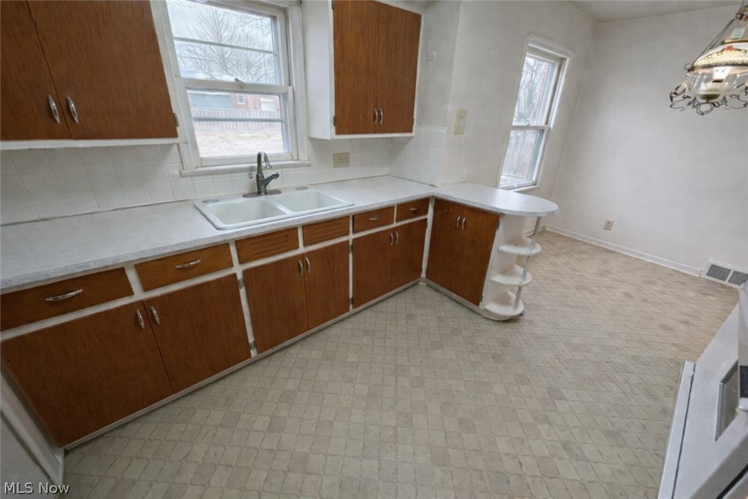 Tuxedo Land Companys Tuxedo L - Residential