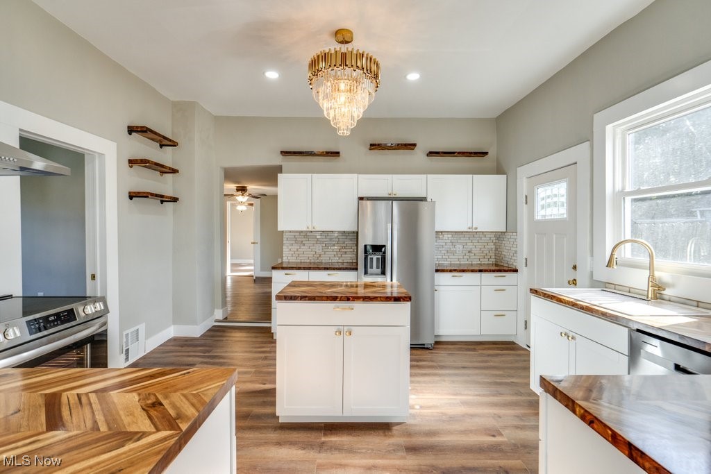 3207 W 50th Street, Cleveland, Ohio image 3