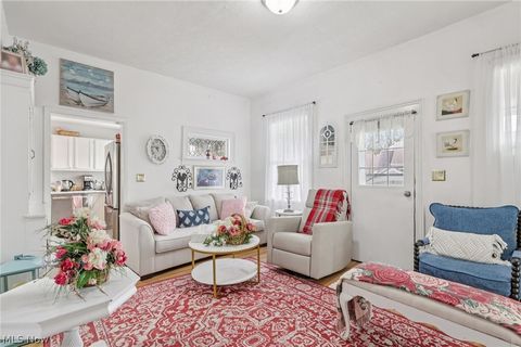 Tiny photo for 145 Walnut Street, Geneva, OH 44041 (MLS # 5188228)