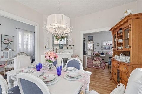 Tiny photo for 145 Walnut Street, Geneva, OH 44041 (MLS # 5188228)