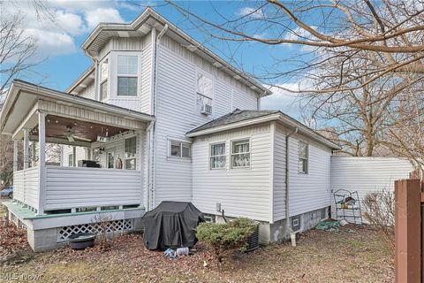 Tiny photo for 145 Walnut Street, Geneva, OH 44041 (MLS # 5188228)