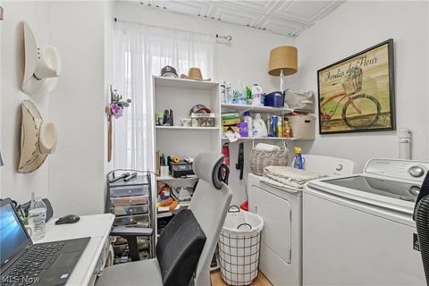 Tiny photo for 145 Walnut Street, Geneva, OH 44041 (MLS # 5188228)