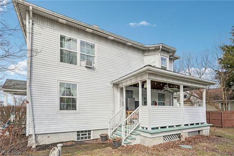 Tiny photo for 145 Walnut Street, Geneva, OH 44041 (MLS # 5188228)