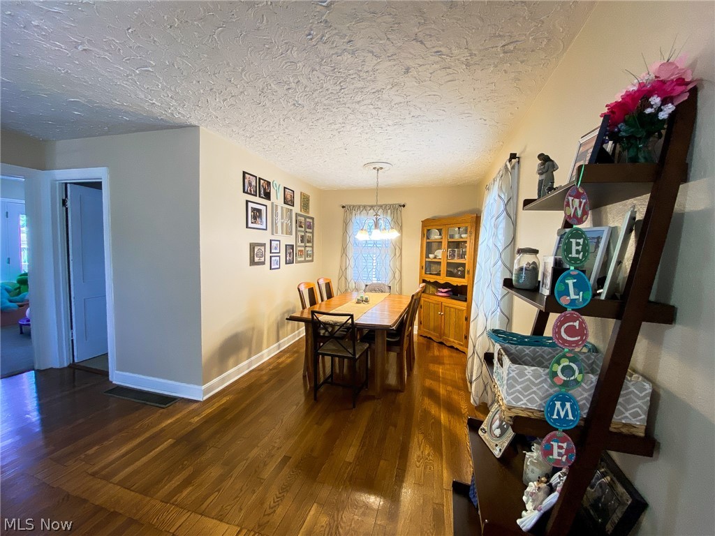 Bebusseys Neale View Adn #41 - Residential