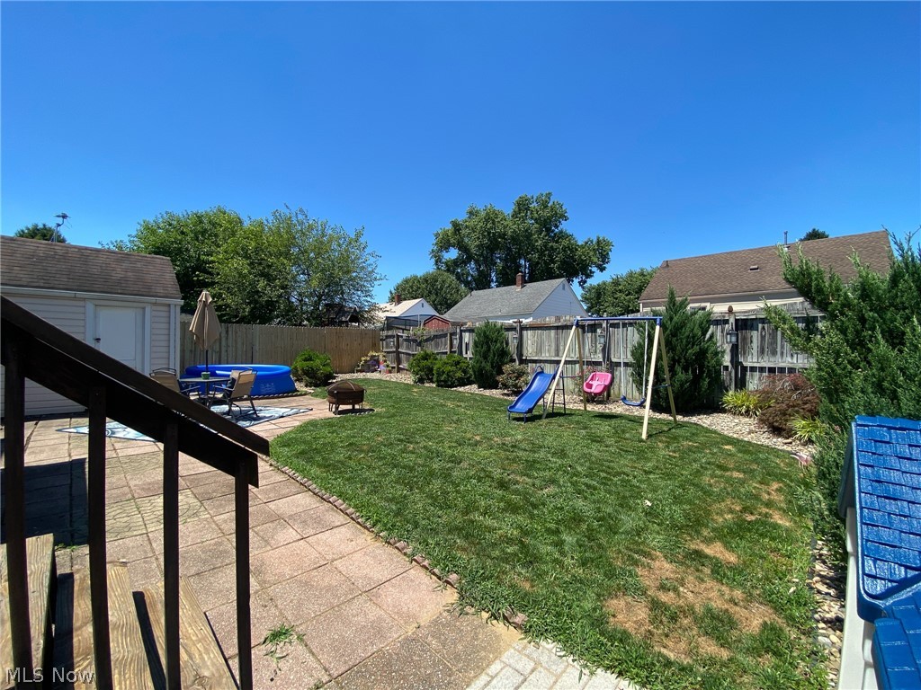 Bebusseys Neale View Adn #41 - Residential