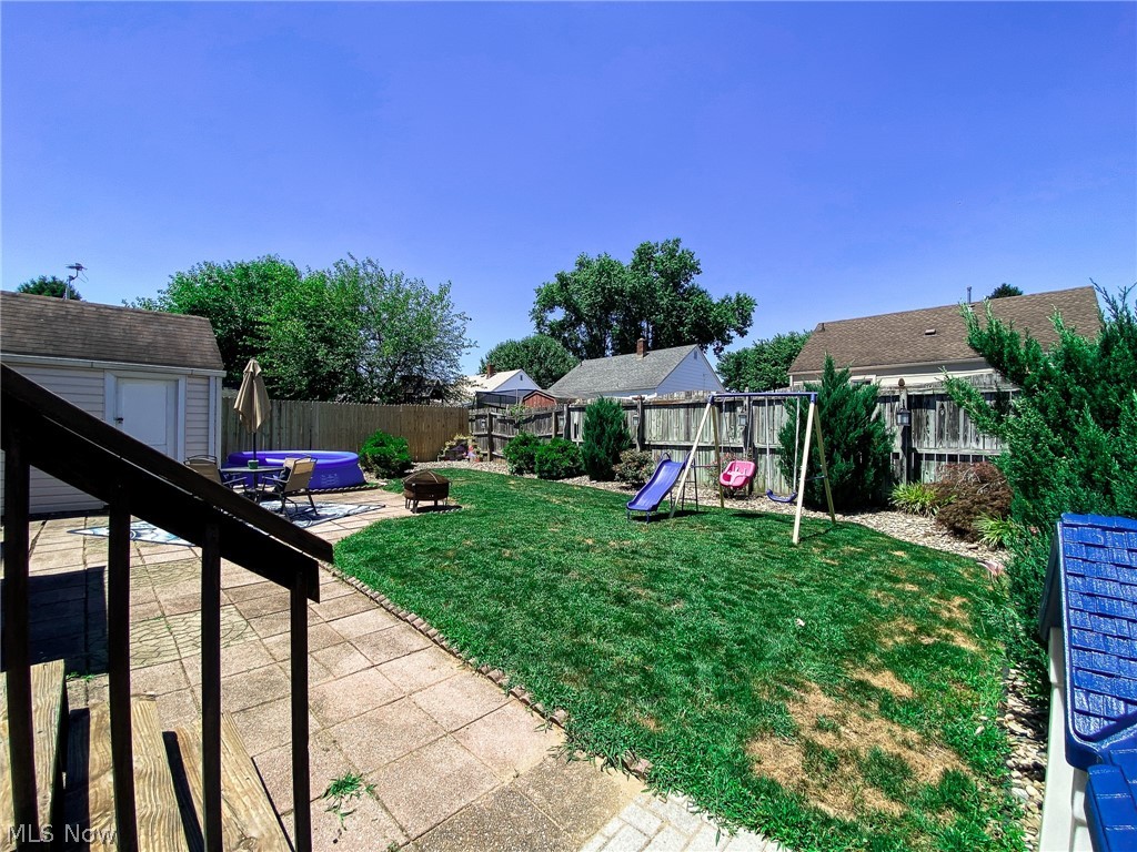 Bebusseys Neale View Adn #41 - Residential