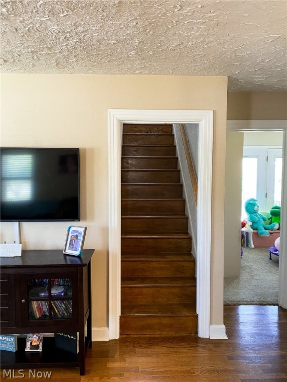 Bebusseys Neale View Adn #41 - Residential