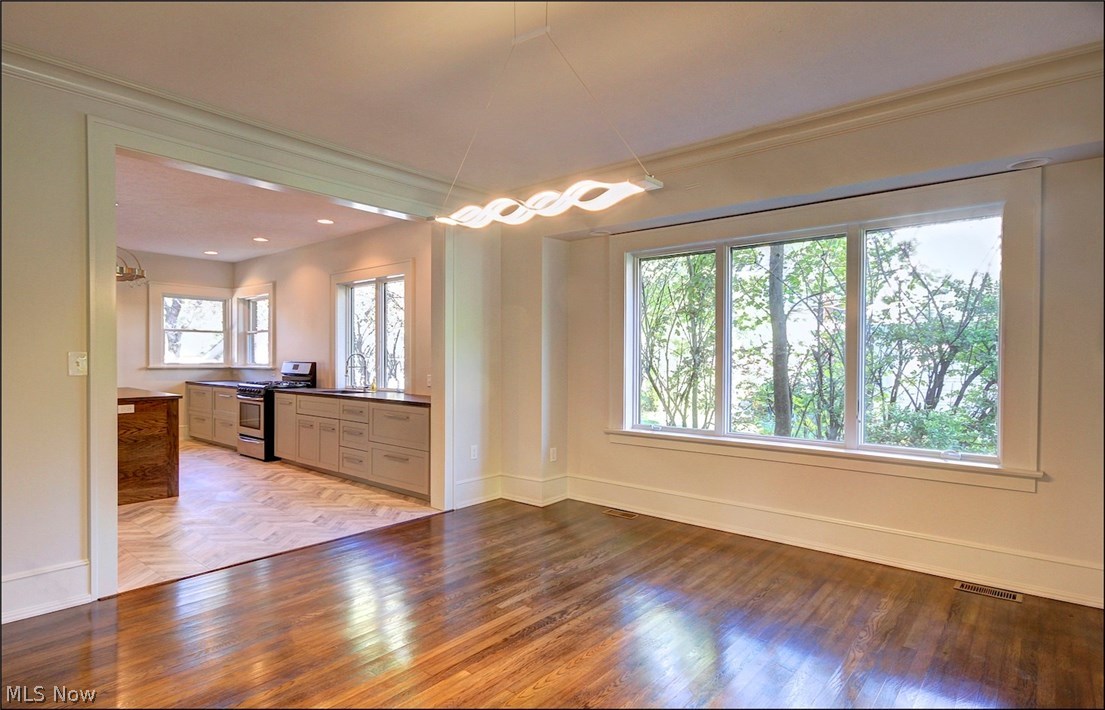 Fournier Realty Cos Wooster - Residential