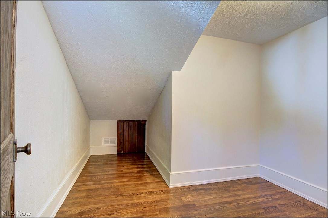 Fournier Realty Cos Wooster - Residential