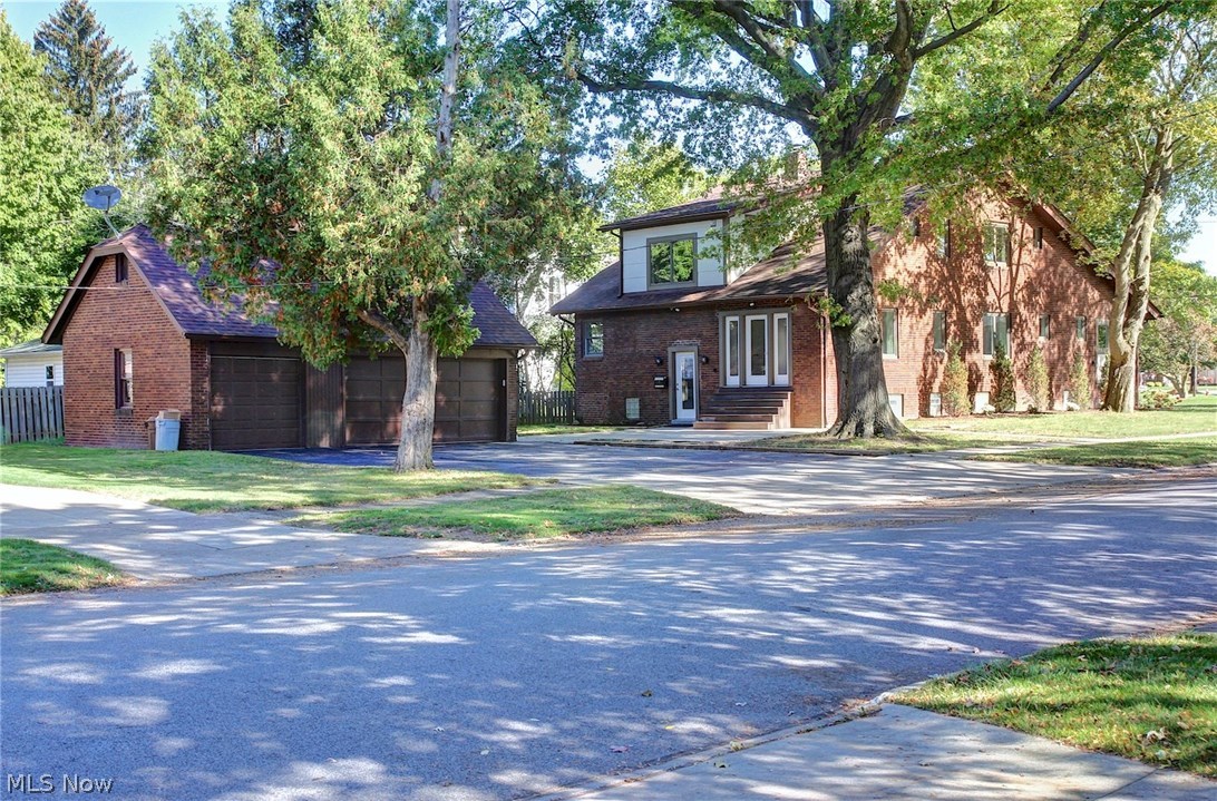 Fournier Realty Cos Wooster - Residential