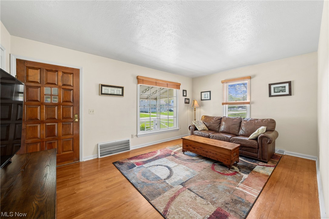 Vineyard Beach Sub - Residential